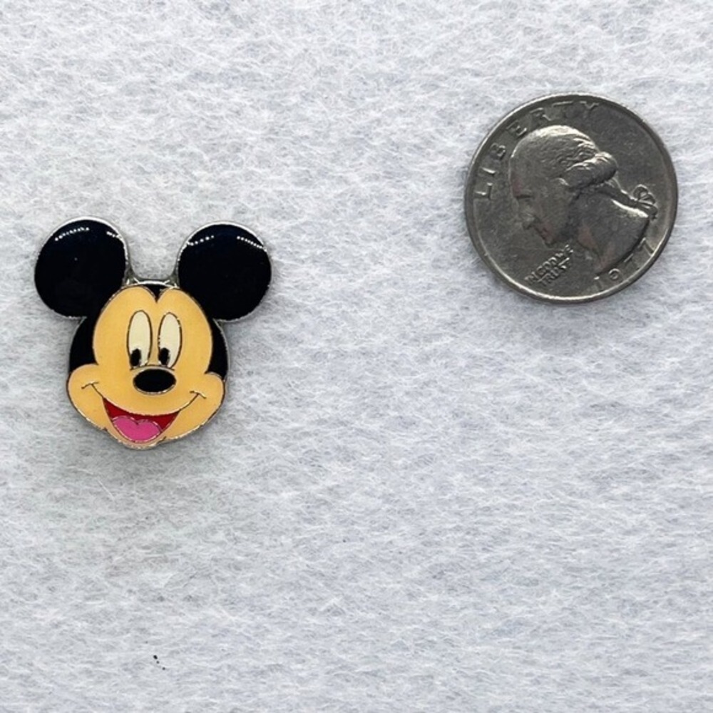 🔮 5/$25 Disney Mickey‎ Mouse Pin - Picture 2 of 3